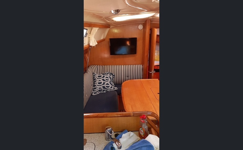Bavaria 33 cruiser-kuva-5