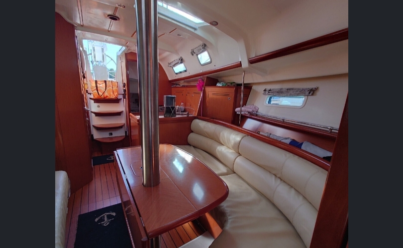 Beneteau Oceanis343 Clipper-kuva-4