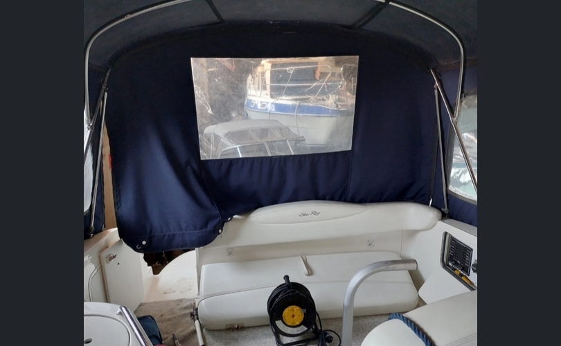 Sea Ray 315 Sundancer-kuva-5