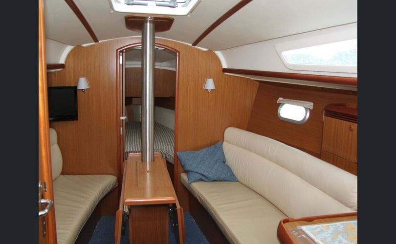 Jeanneau Sun Odyssey 32i-kuva-4