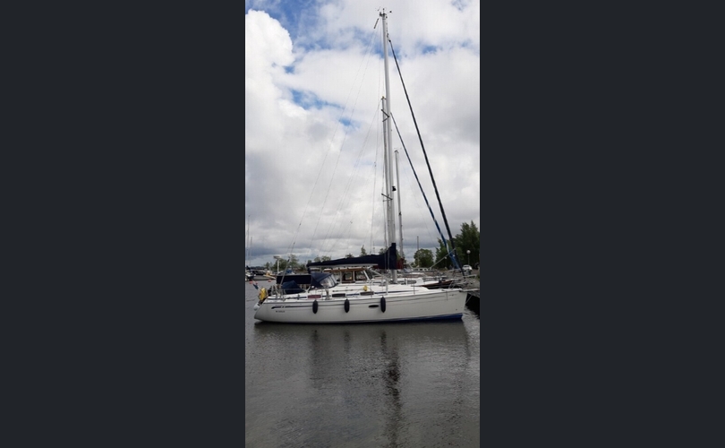 Bavaria 33 cruiser-kuva-1