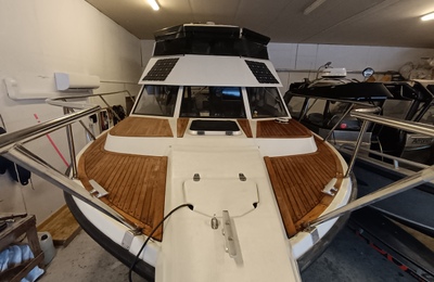 MV-Marin Cabin