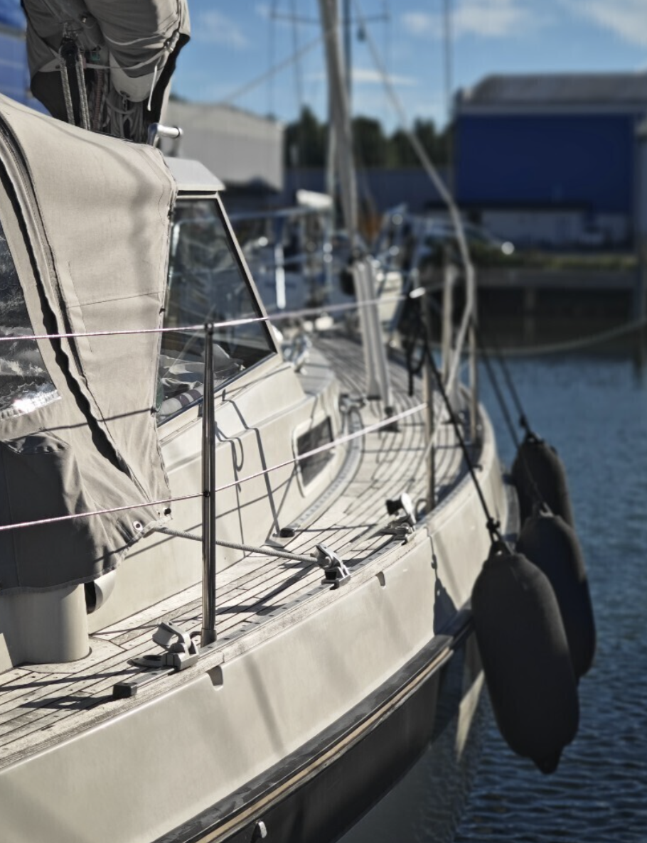 Nauticat S-340