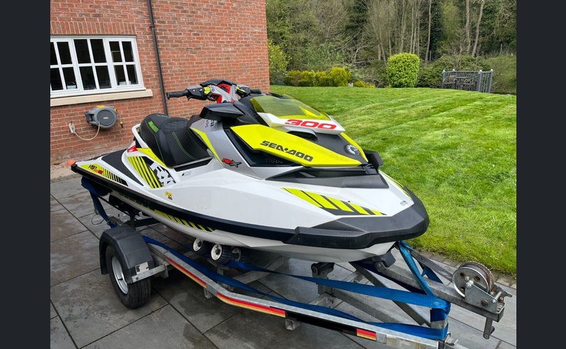 Sea-Doo RXP300 RS-kuva-1