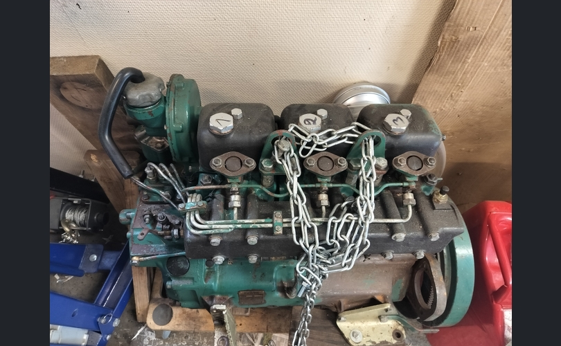 Volvo Penta keskimoottori ja varaosat. MD3B-kuva-1