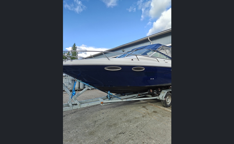 Sea Ray 230 Overnight-kuva-4
